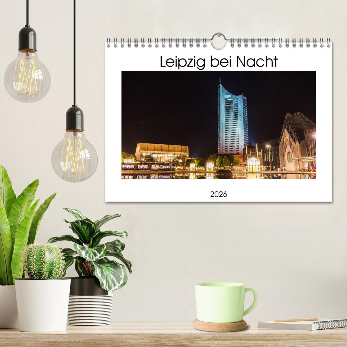 Beispielinhalt (Bild) Leipzig bei Nacht (Wandkalender 2026 DIN A4 quer), CALVENDO Monatskalender