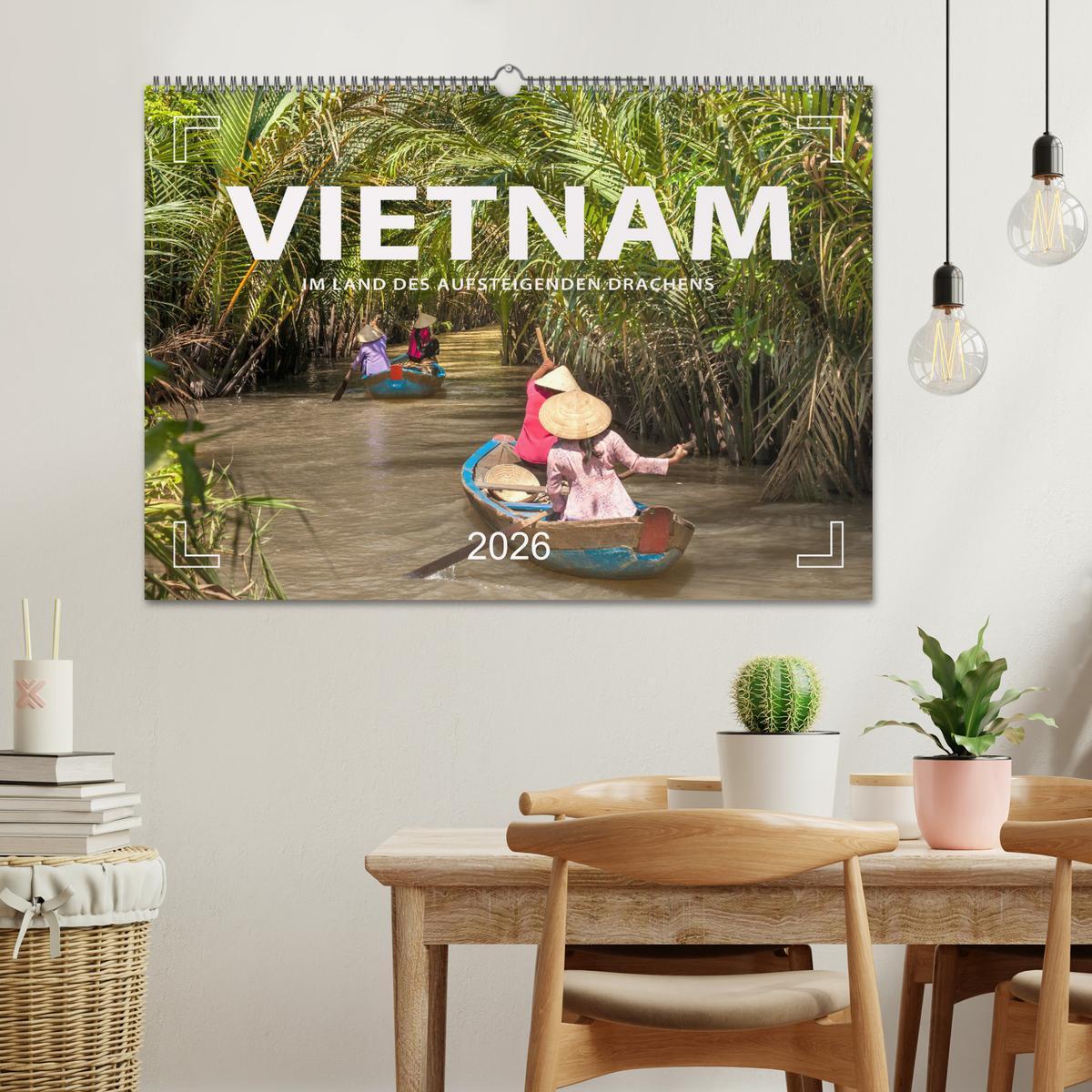Beispielinhalt (Bild) VIETNAM - Im Land des aufsteigenden Drachens (Wandkalender 2026 DIN A2 quer), CALVENDO Monatskalender