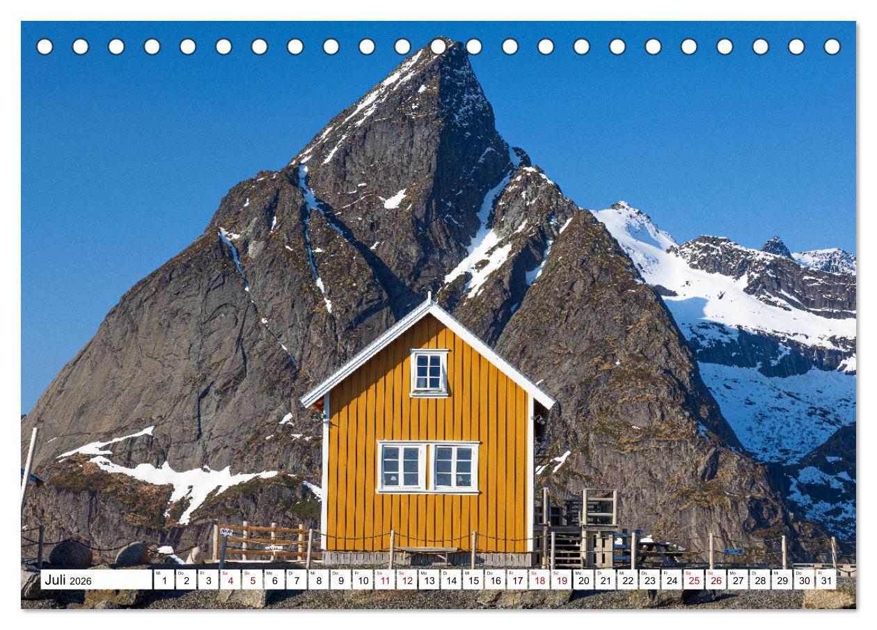 Beispielinhalt (Bild) Licht des Nordens - LOFOTEN (Tischkalender 2026 DIN A5 quer), CALVENDO Monatskalender