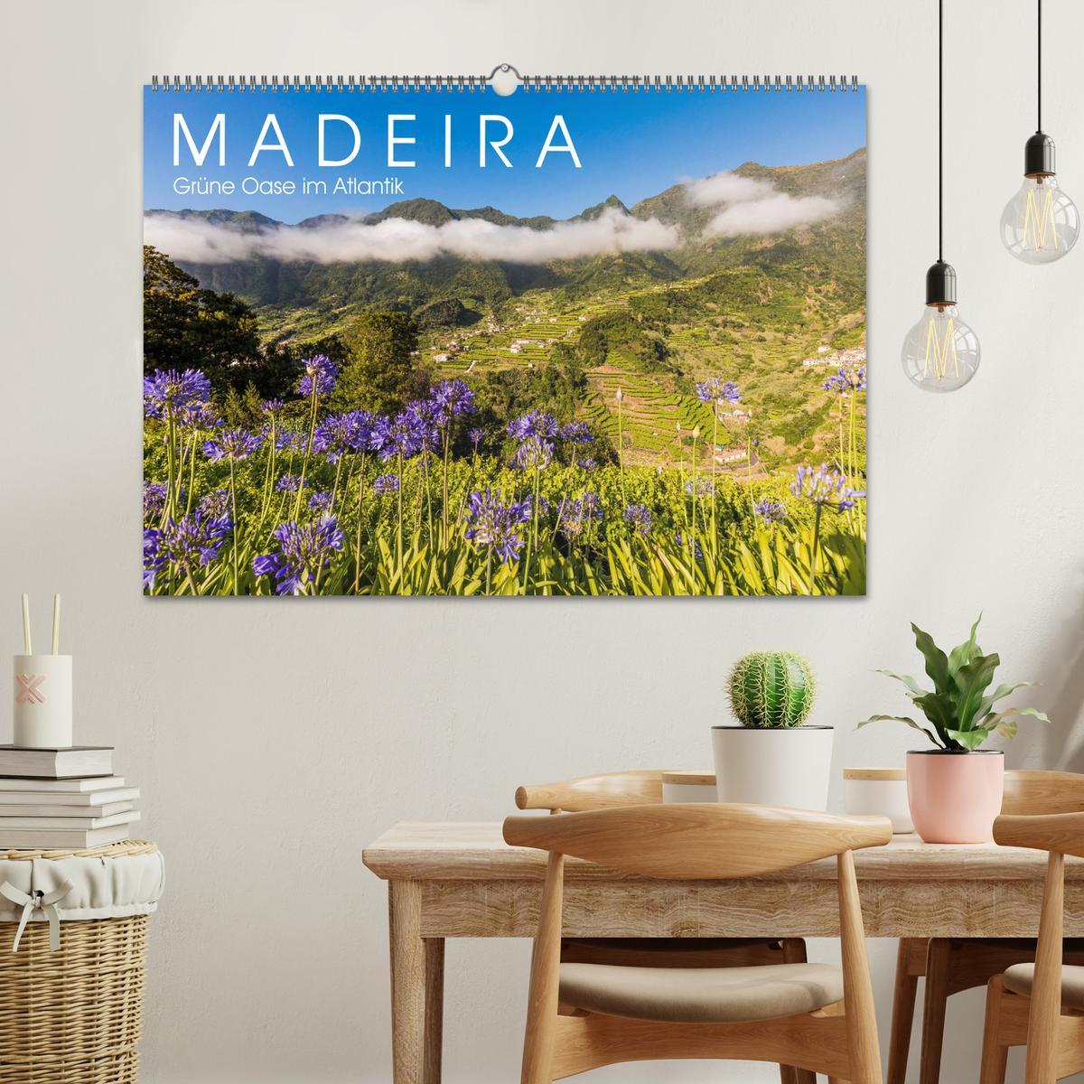 Beispielinhalt (Bild) MADEIRA Grüne Oase im Atlantik (Wandkalender 2026 DIN A2 quer), CALVENDO Monatskalender