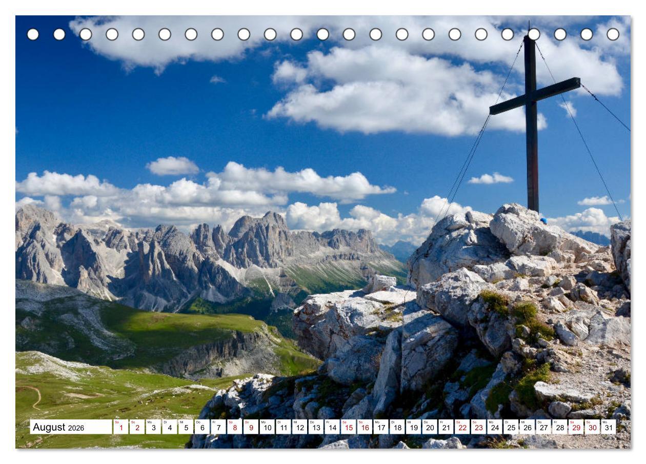 Beispielinhalt (Bild) Der Schlern - Magie und Mythos im Herzen der Dolomiten (Tischkalender 2026 DIN A5 quer), CALVENDO Monatskalender