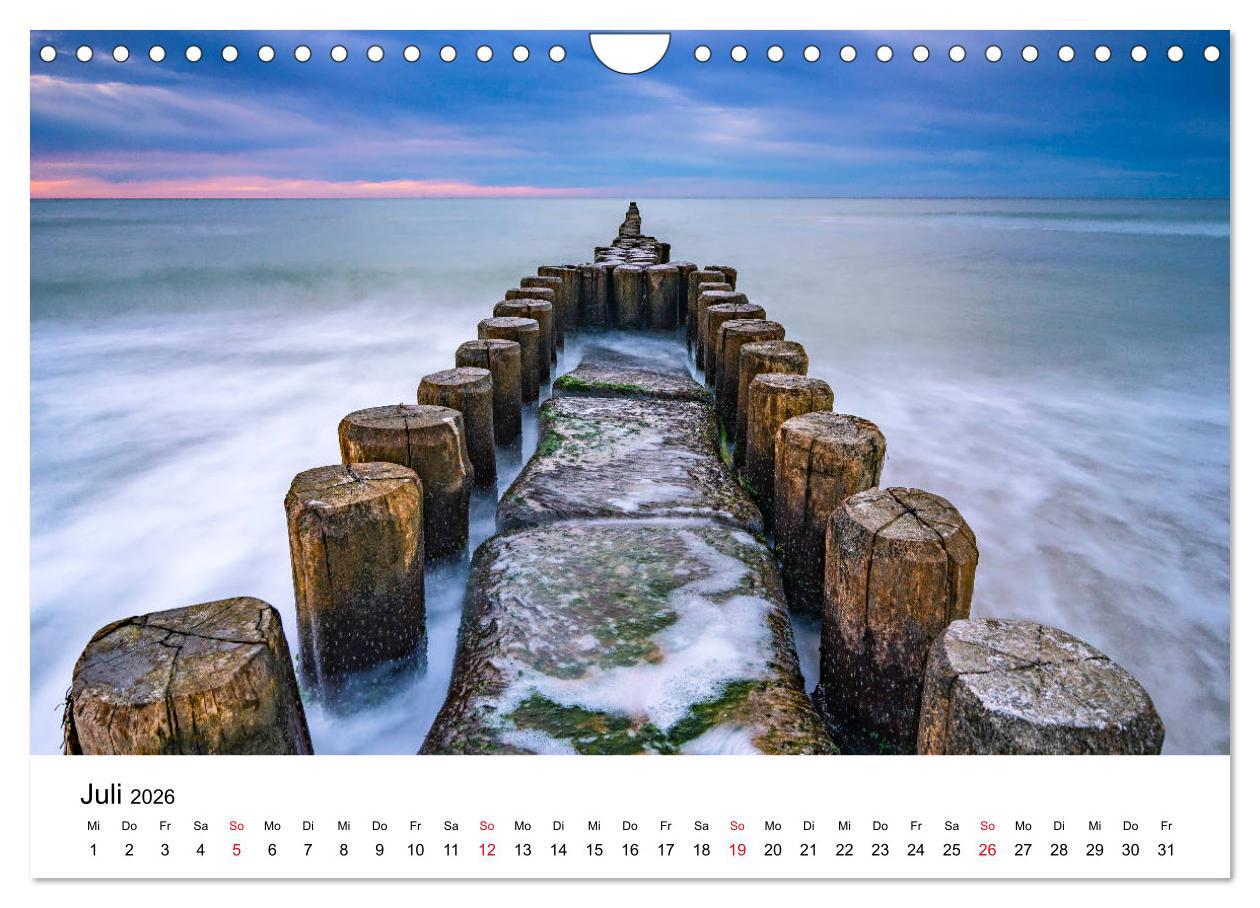 Beispielinhalt (Bild) Fischland-Darß - Stimmungsvolle Augenblicke (Wandkalender 2026 DIN A4 quer), CALVENDO Monatskalender