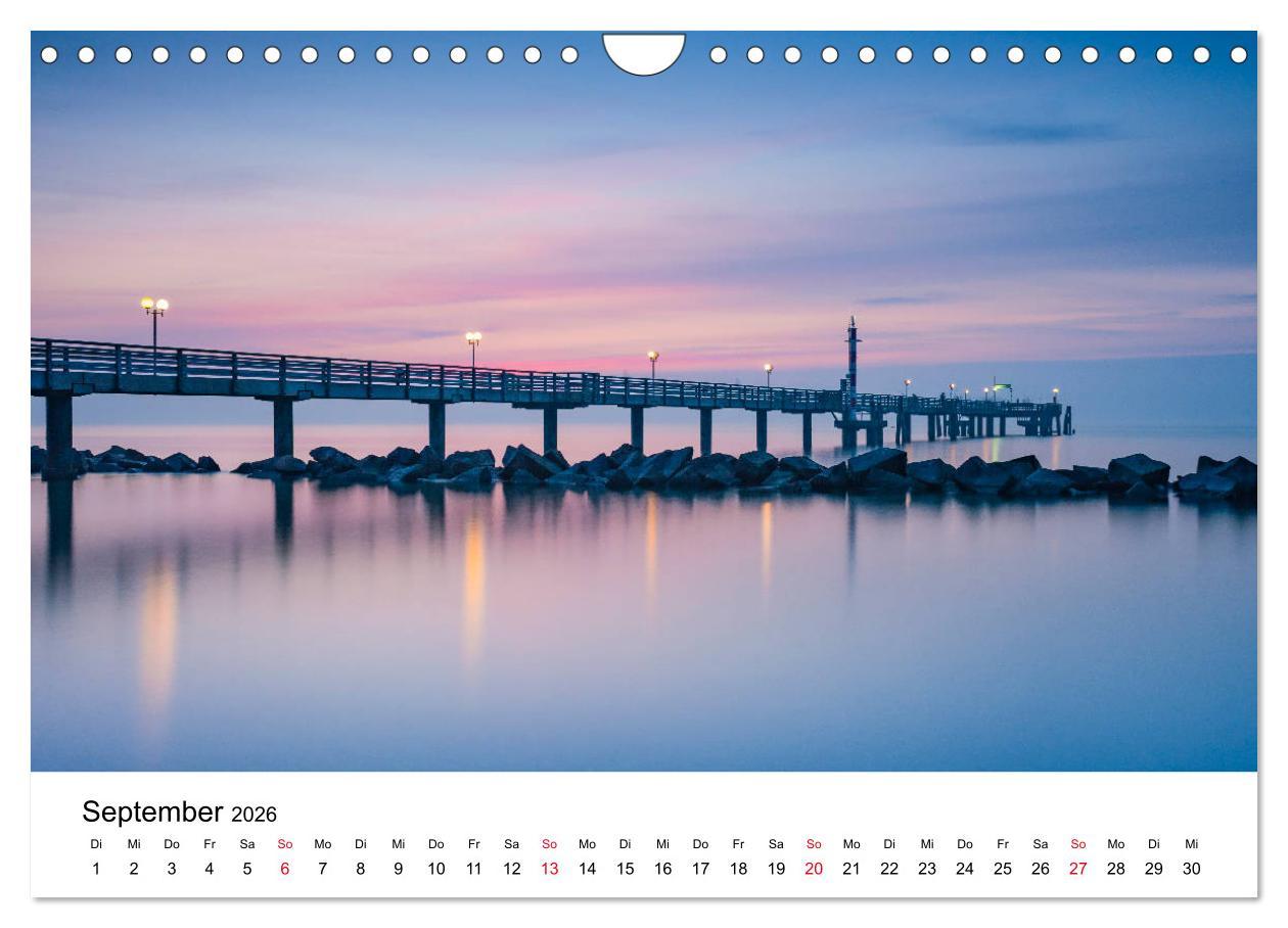 Beispielinhalt (Bild) Fischland-Darß - Stimmungsvolle Augenblicke (Wandkalender 2026 DIN A4 quer), CALVENDO Monatskalender