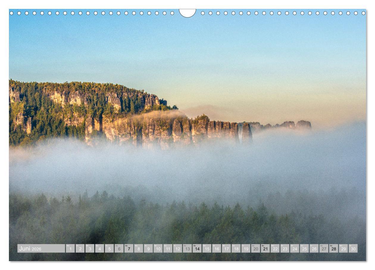 Beispielinhalt (Bild) SÄCHSISCHE SCHWEIZ - Märchenland an der Elbe (Wandkalender 2026 DIN A3 quer), CALVENDO Monatskalender