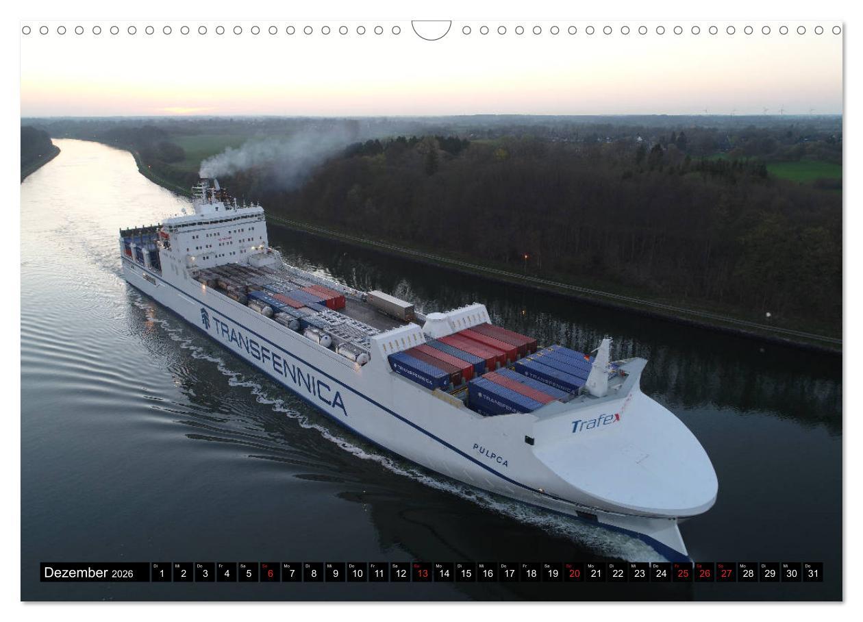 Beispielinhalt (Bild) 100 Meter über Grund - Am Nord-Ostsee-Kanal (Wandkalender 2026 DIN A3 quer), CALVENDO Monatskalender