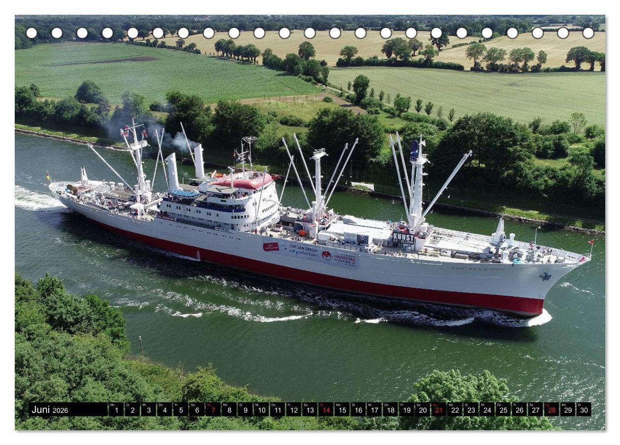 Beispielinhalt (Bild) 100 Meter über Grund - Am Nord-Ostsee-Kanal (Tischkalender 2026 DIN A5 quer), CALVENDO Monatskalender