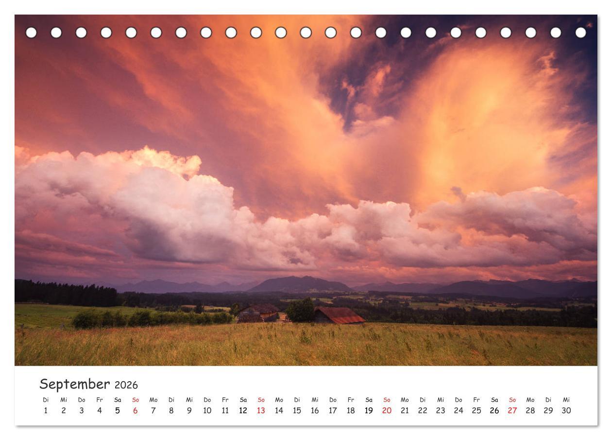 Beispielinhalt (Bild) Gewitterwelten (Tischkalender 2026 DIN A5 quer), CALVENDO Monatskalender
