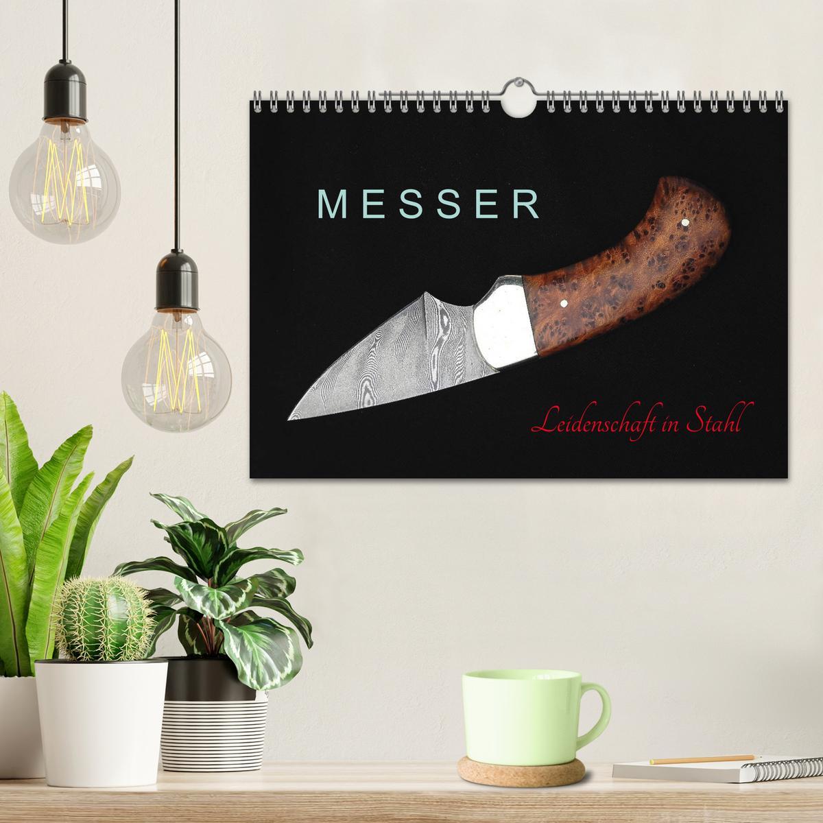 Beispielinhalt (Bild) Messer - Leidenschaft in Stahl (Wandkalender 2026 DIN A4 quer), CALVENDO Monatskalender