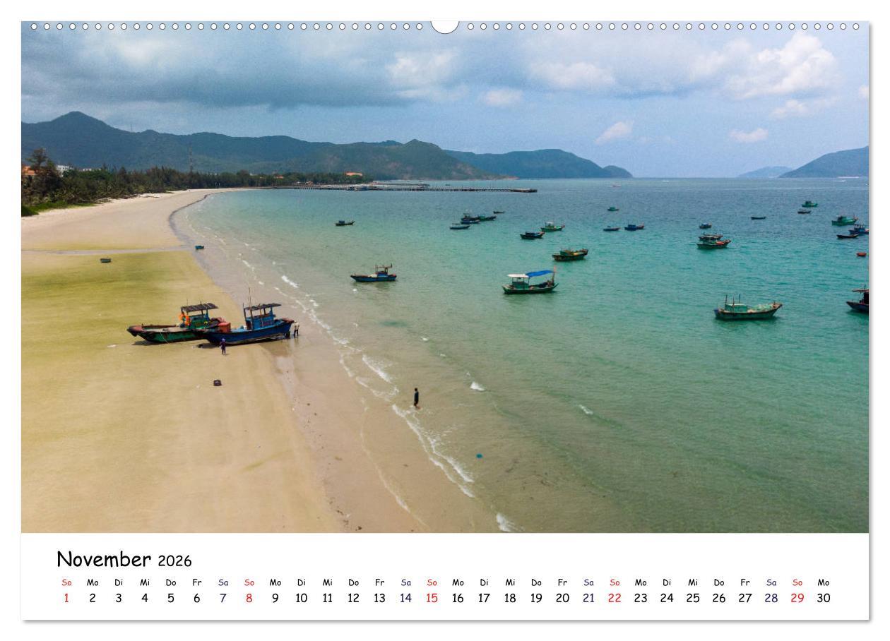 Beispielinhalt (Bild) Vietnam aus der Luft (hochwertiger Premium Wandkalender 2026 DIN A2 quer), Kunstdruck in Hochglanz