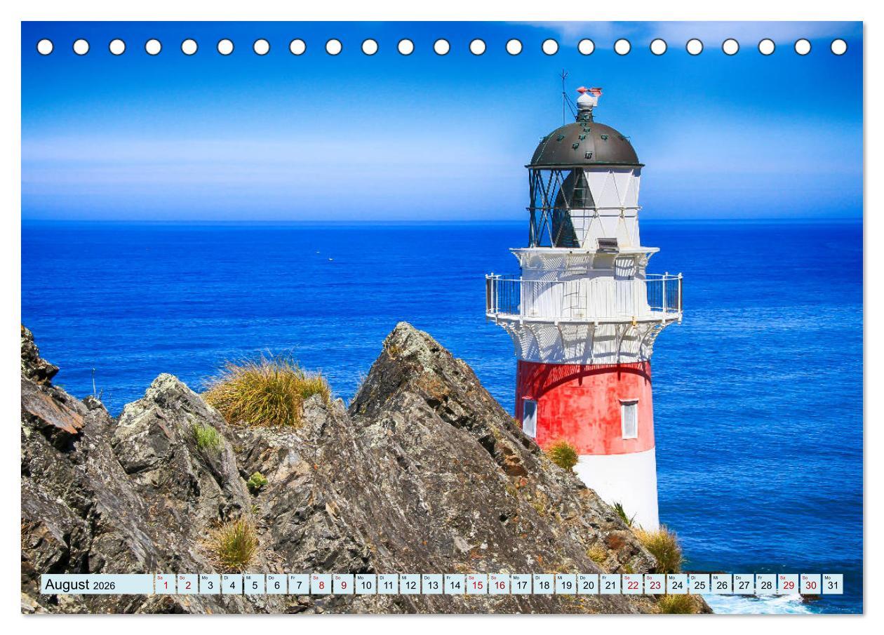 Beispielinhalt (Bild) Leuchttürme - Maritime Leuchtfeuer an den Küsten (Tischkalender 2026 DIN A5 quer), CALVENDO Monatskalender