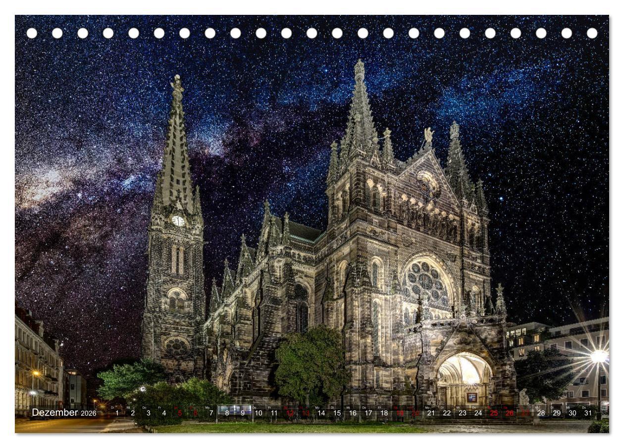 Beispielinhalt (Bild) Nachts in Leipzig (Tischkalender 2026 DIN A5 quer), CALVENDO Monatskalender
