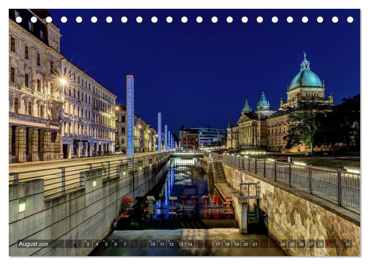 Beispielinhalt (Bild) Nachts in Leipzig (Tischkalender 2026 DIN A5 quer), CALVENDO Monatskalender
