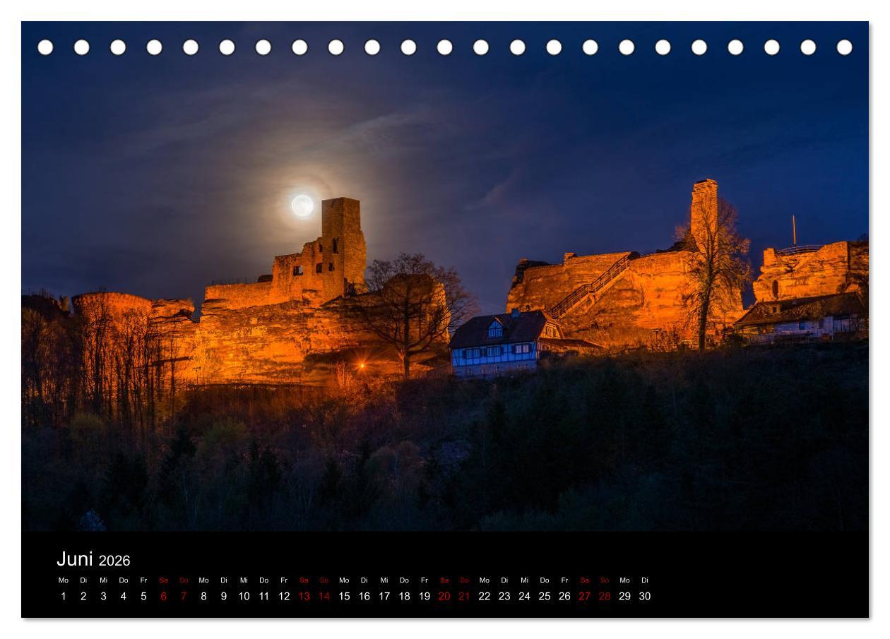 Beispielinhalt (Bild) Sagenhafter Pfälzerwald (Tischkalender 2026 DIN A5 quer), CALVENDO Monatskalender