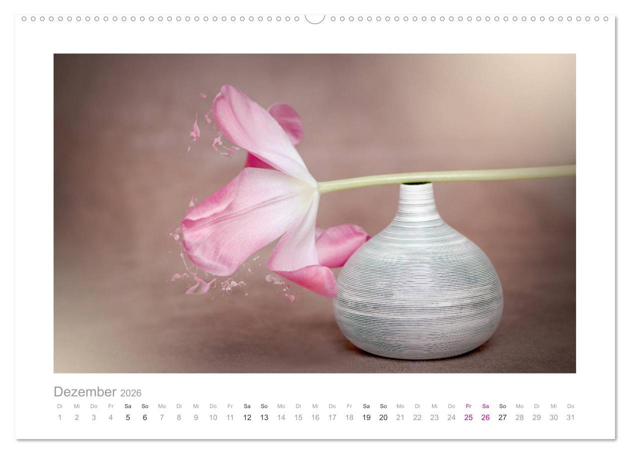 Beispielinhalt (Bild) Blumen zart und schön (hochwertiger Premium Wandkalender 2026 DIN A2 quer), Kunstdruck in Hochglanz