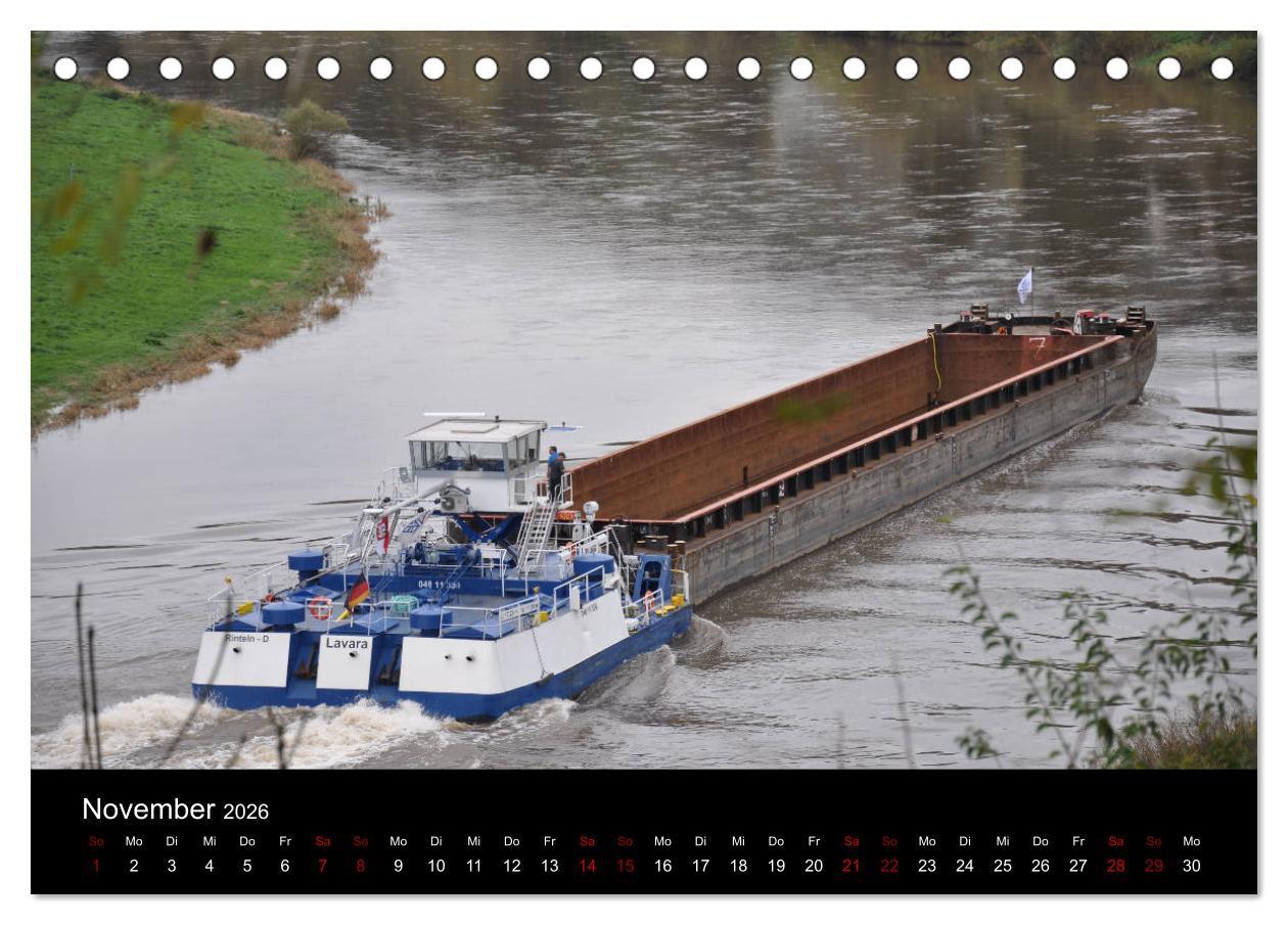 Beispielinhalt (Bild) Schiffe auf der Oberweser (Tischkalender 2026 DIN A5 quer), CALVENDO Monatskalender