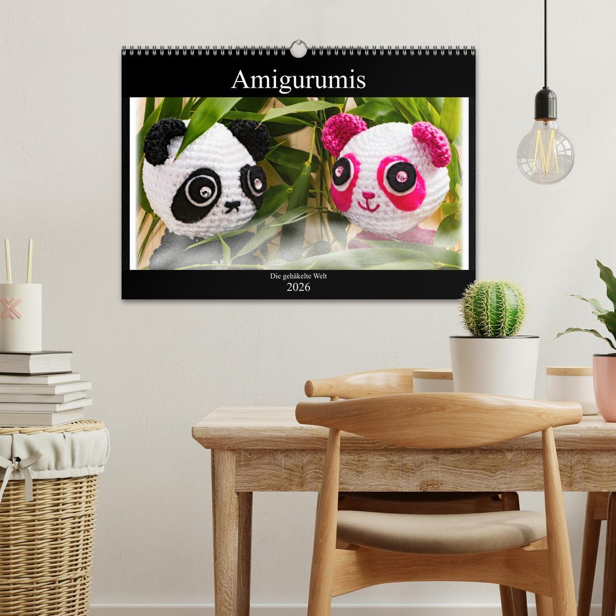 Beispielinhalt (Bild) Amigurumi - Die gehäkelte Welt (Wandkalender 2026 DIN A3 quer), CALVENDO Monatskalender