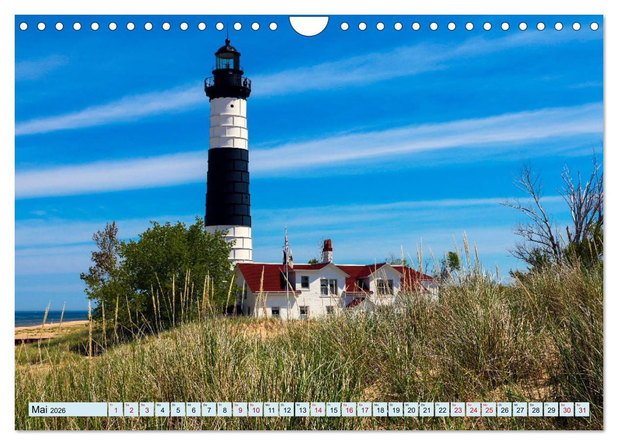 Beispielinhalt (Bild) Leuchttürme - Maritime Leuchtfeuer an den Küsten (Wandkalender 2026 DIN A4 quer), CALVENDO Monatskalender