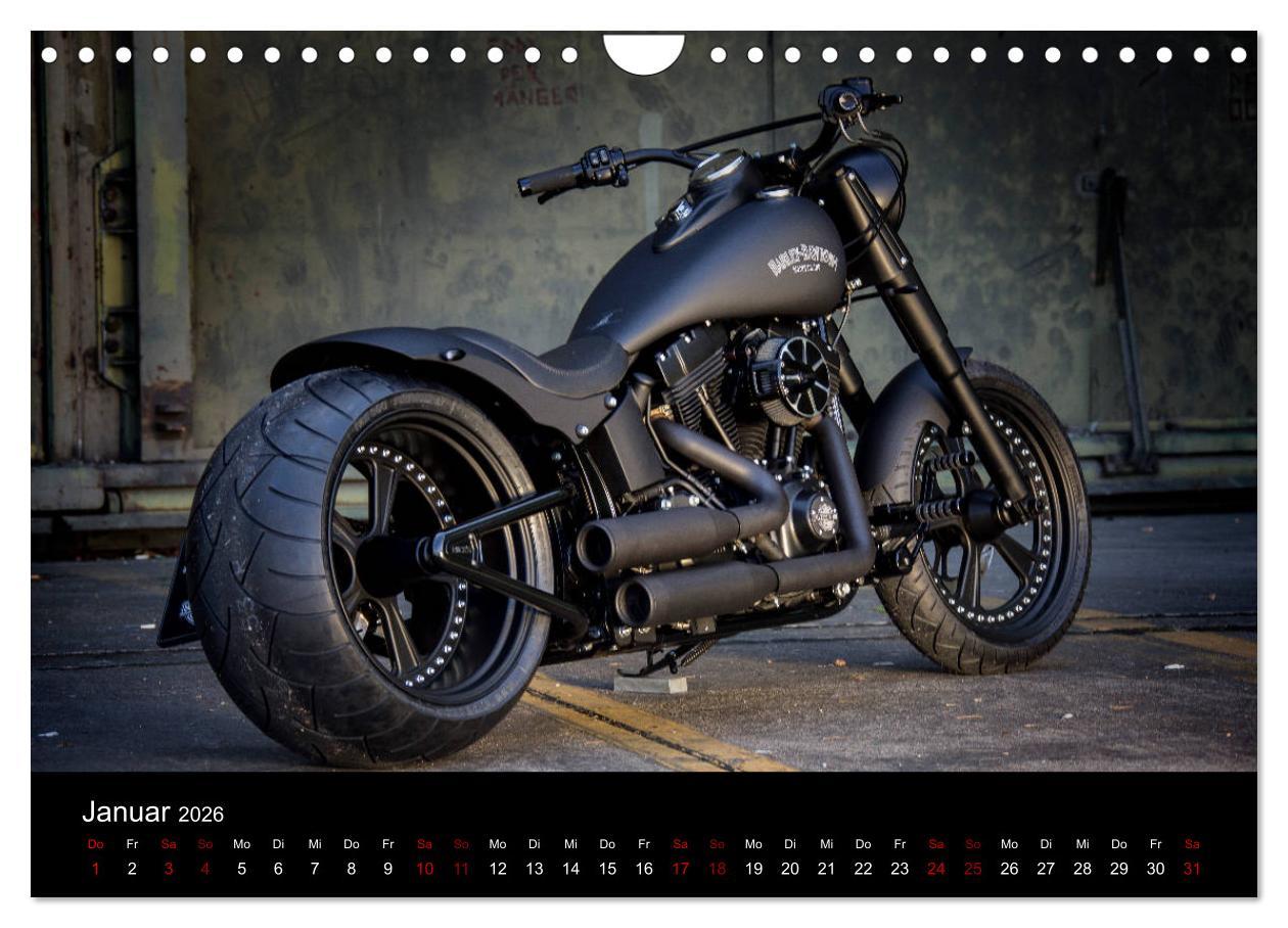 Beispielinhalt (Bild) Exklusive Best of Fat Ass Custombike Edition, feinste Harleys mit fettem Hintern (Wandkalender 2026 DIN A4 quer), CALVENDO Monatskalender