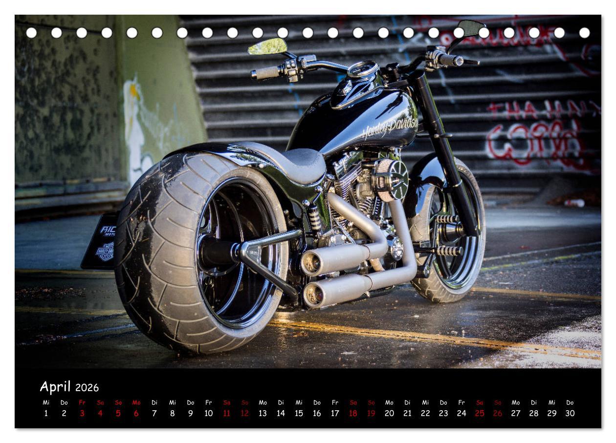 Beispielinhalt (Bild) Best of Custom- and Showbikes Kalender (Tischkalender 2026 DIN A5 quer), CALVENDO Monatskalender