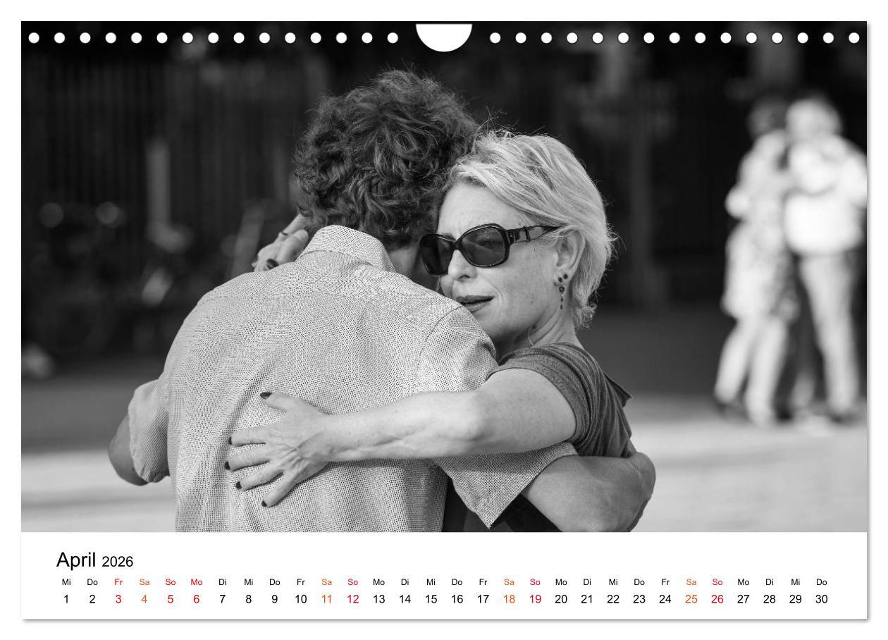 Beispielinhalt (Bild) Tango Argentino - Paare beim Tanz auf öffentlichen Plätzen (Wandkalender 2026 DIN A4 quer), CALVENDO Monatskalender