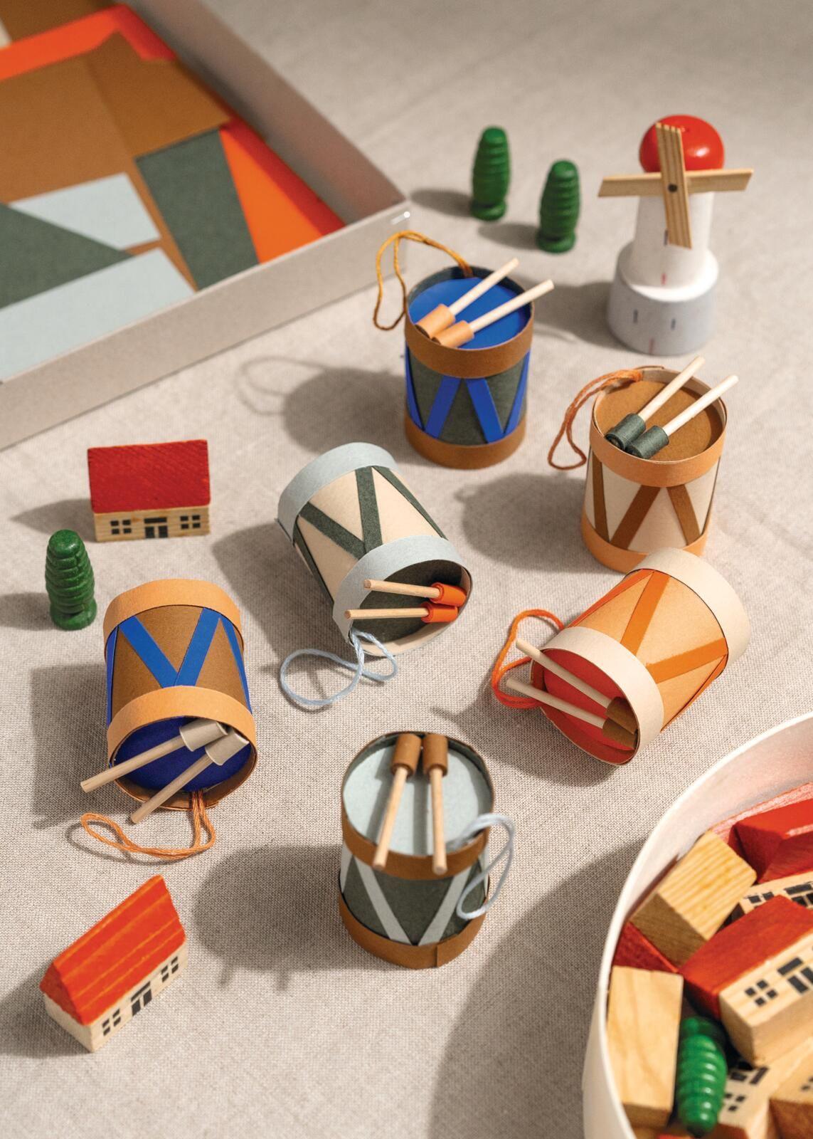 Beispielinhalt (Bild) Wichteltanz & Kerzenglanz