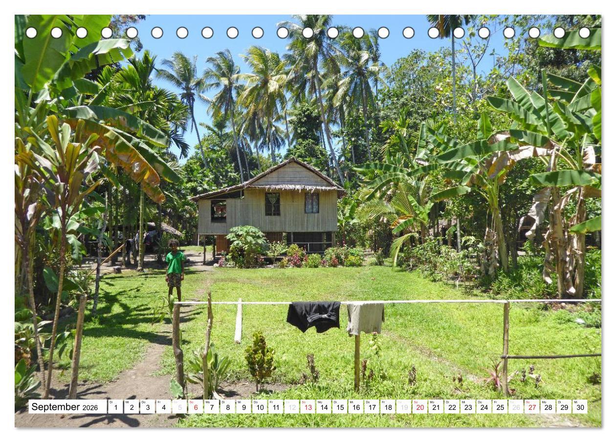 Beispielinhalt (Bild) Papua-Neuguinea Geheimnisvolle Inselwelt (Tischkalender 2026 DIN A5 quer), CALVENDO Monatskalender