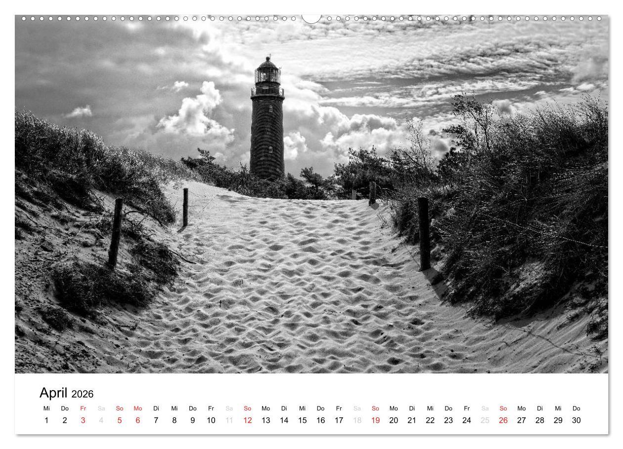Beispielinhalt (Bild) Ostseebad Zingst - Impressionen in Schwarz-Weiß (hochwertiger Premium Wandkalender 2026 DIN A2 quer), Kunstdruck in Hochglanz