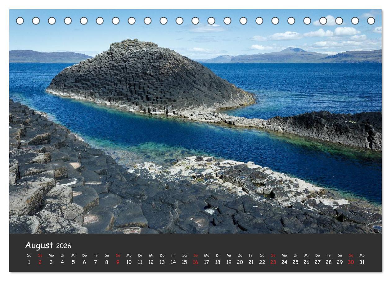 Beispielinhalt (Bild) Schottland - grandiose Landschaften im Westen (Tischkalender 2026 DIN A5 quer), CALVENDO Monatskalender