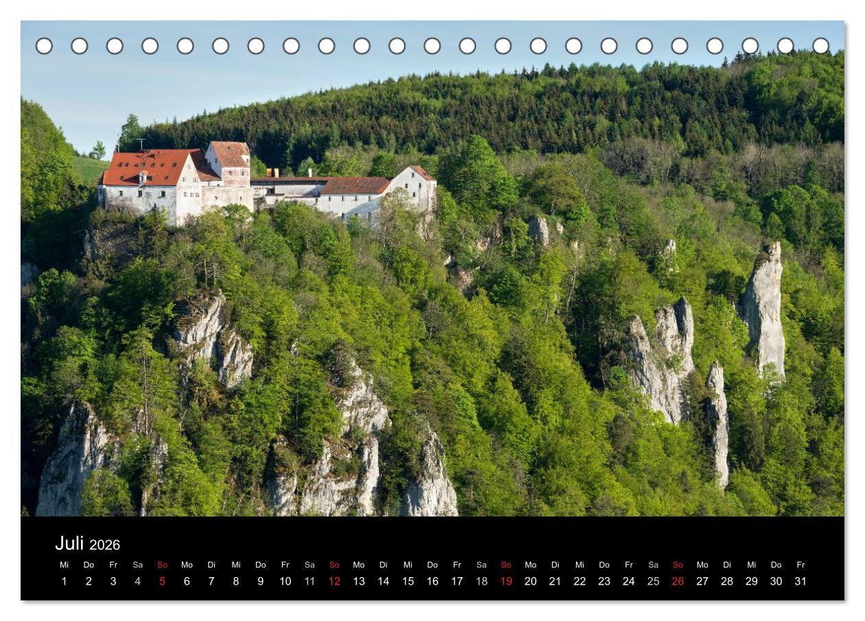 Beispielinhalt (Bild) Das Donautal - Wanderparadies auf der Schwäbischen Alb (Tischkalender 2026 DIN A5 quer), CALVENDO Monatskalender