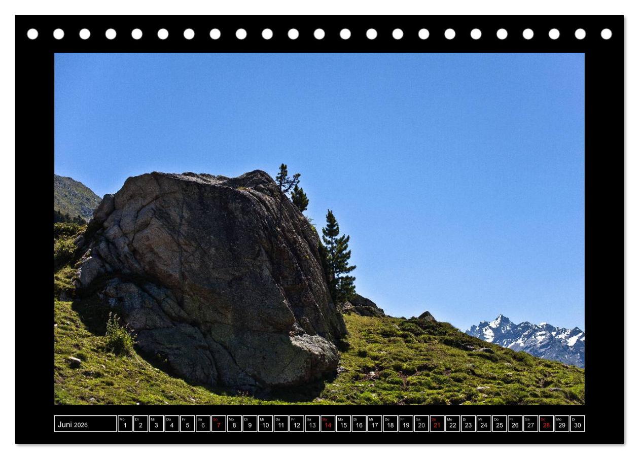 Beispielinhalt (Bild) SEH(N)SUCHT ALPENÜBERQUERUNG (Tischkalender 2026 DIN A5 quer), CALVENDO Monatskalender