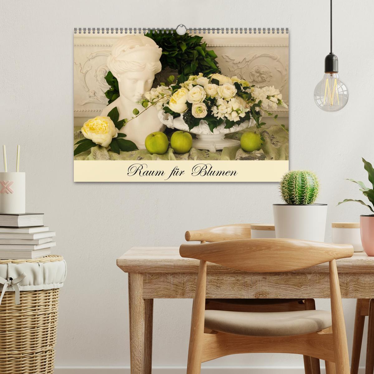 Beispielinhalt (Bild) Raum für Blumen (Wandkalender 2026 DIN A3 quer), CALVENDO Monatskalender