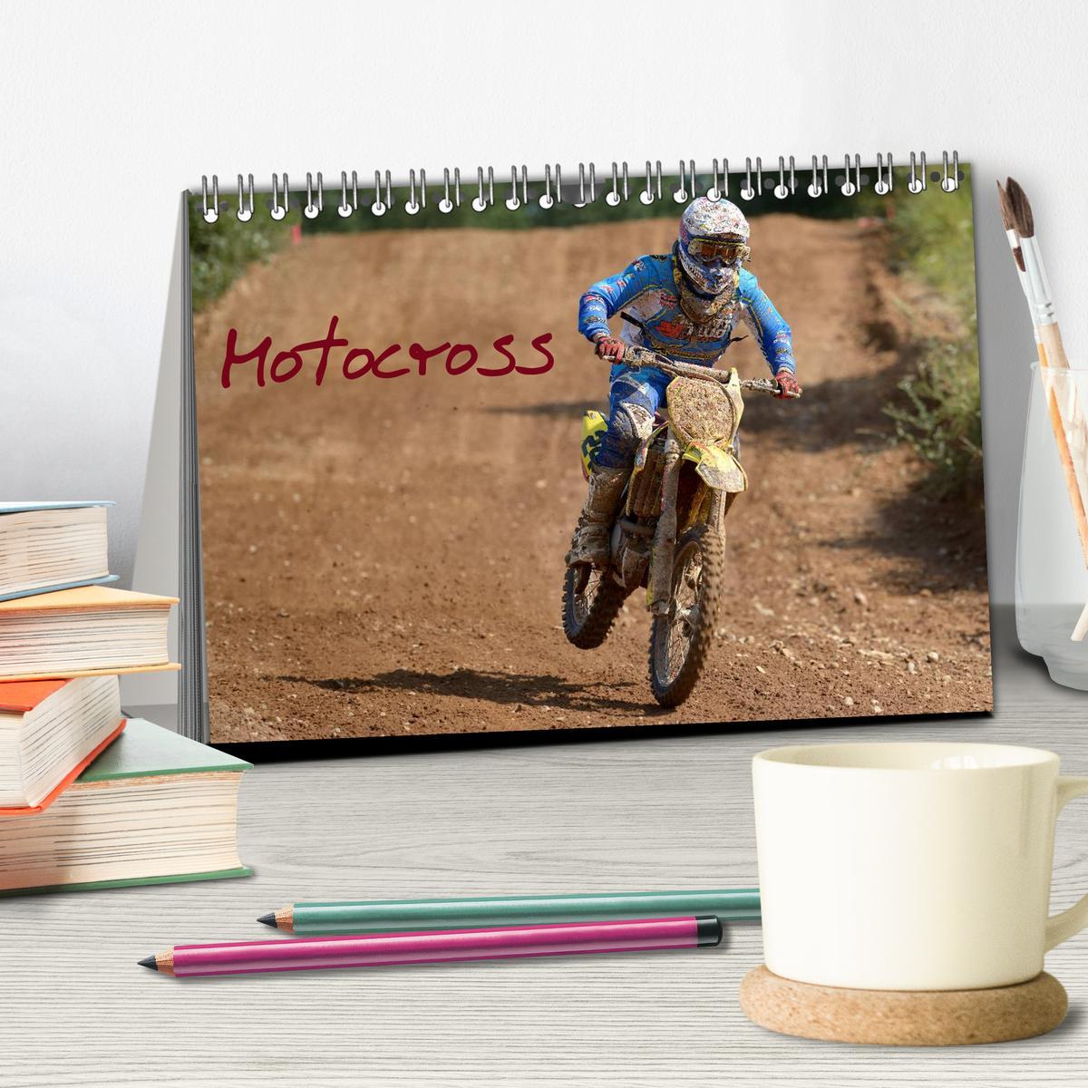 Beispielinhalt (Bild) Motocross - Terminplaner (Tischkalender 2026 DIN A5 quer), CALVENDO Monatskalender