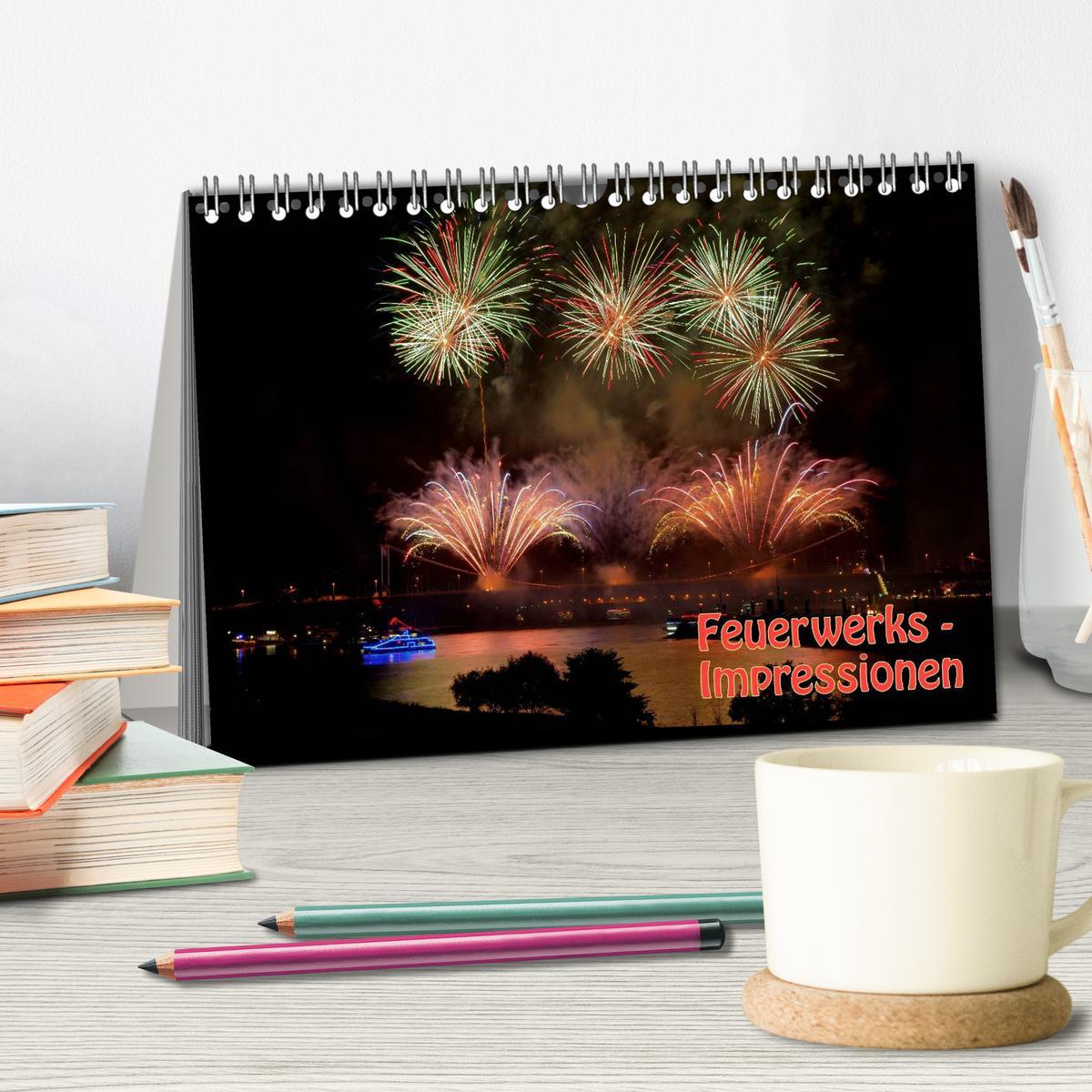 Beispielinhalt (Bild) Feuerwerks - Impressionen (Tischkalender 2026 DIN A5 quer), CALVENDO Monatskalender