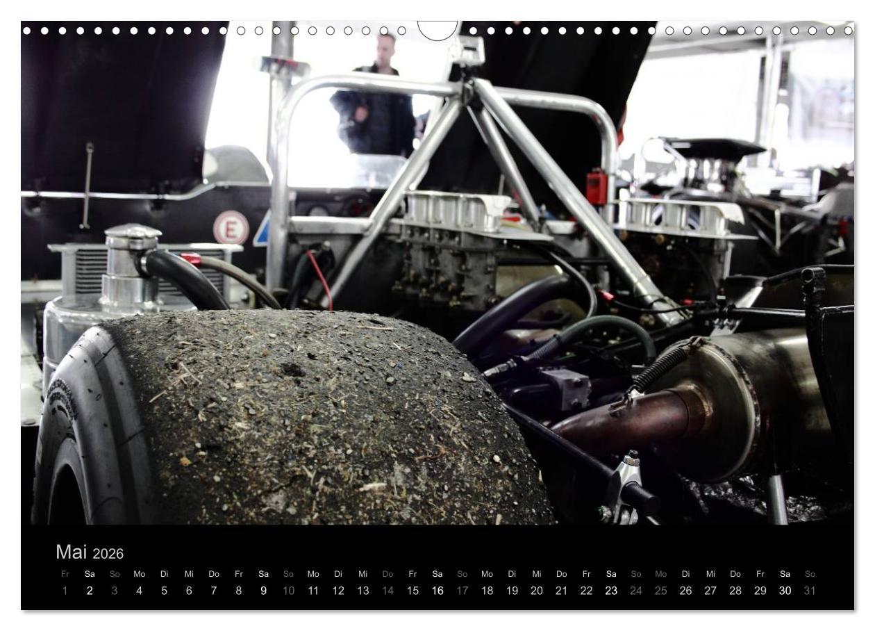 Beispielinhalt (Bild) Autos - schnell und schön (Wandkalender 2026 DIN A3 quer), CALVENDO Monatskalender