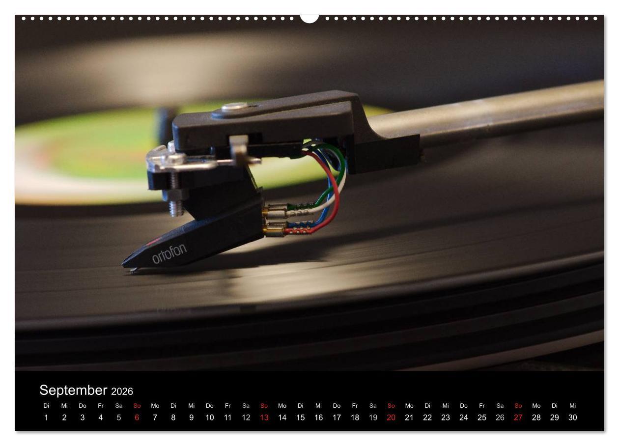 Beispielinhalt (Bild) Vintage Turntables Made In Schwarzwald (Wandkalender 2026 DIN A2 quer), CALVENDO Monatskalender