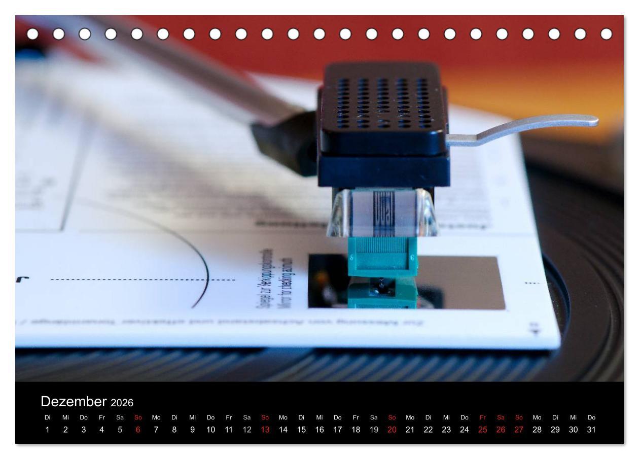 Beispielinhalt (Bild) Vintage Turntables Made In Schwarzwald (Tischkalender 2026 DIN A5 quer), CALVENDO Monatskalender