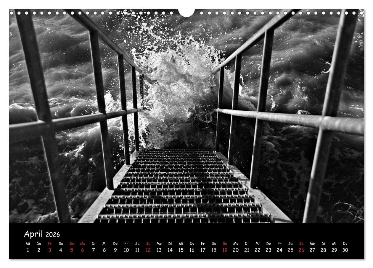 Beispielinhalt (Bild) Rügen in schwarz-weiß (Wandkalender 2026 DIN A3 quer), CALVENDO Monatskalender