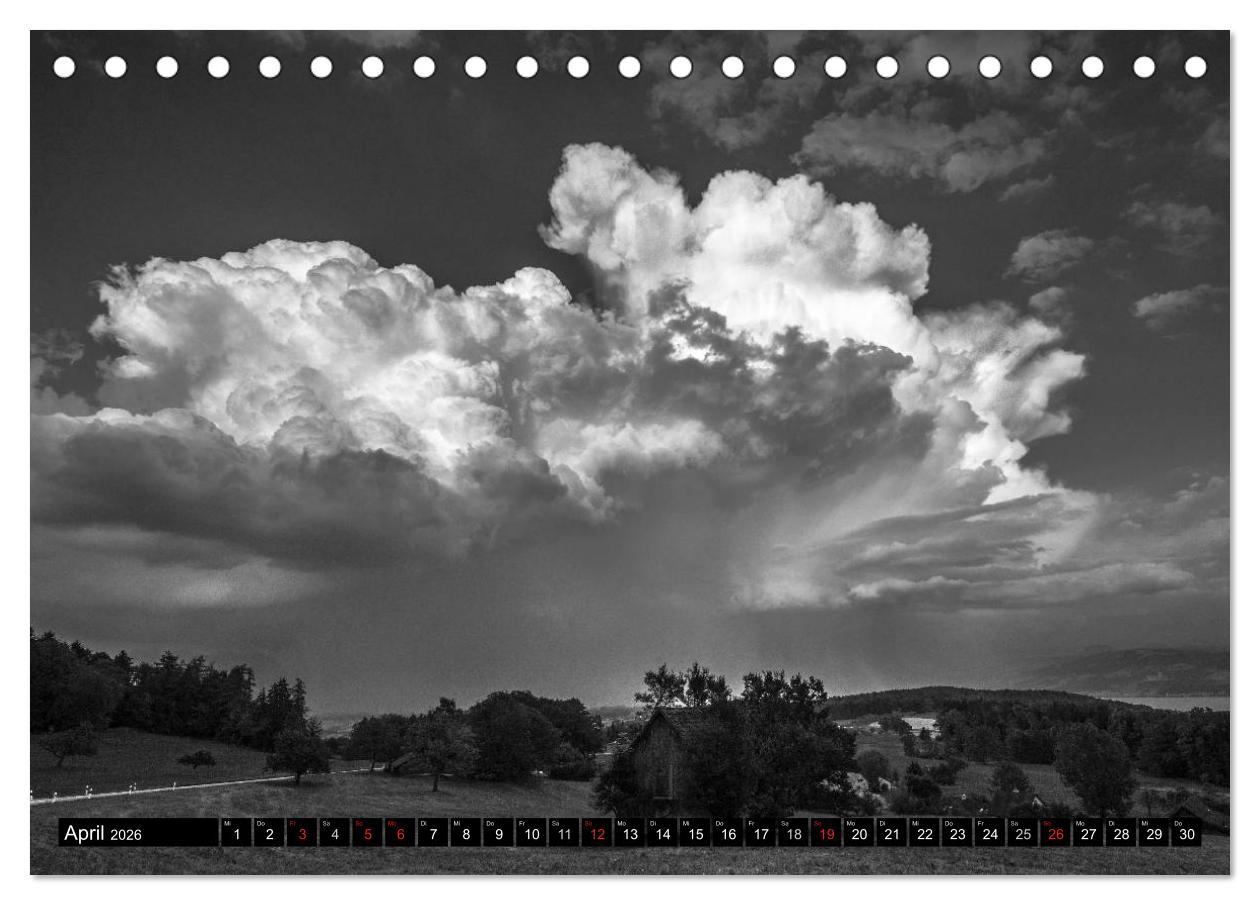 Beispielinhalt (Bild) Stille Momente in Schwarz-Weiss (Tischkalender 2026 DIN A5 quer), CALVENDO Monatskalender