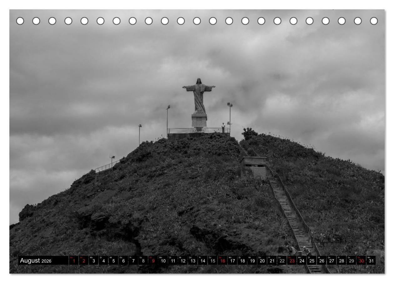 Beispielinhalt (Bild) Stille Momente in Schwarz-Weiss (Tischkalender 2026 DIN A5 quer), CALVENDO Monatskalender