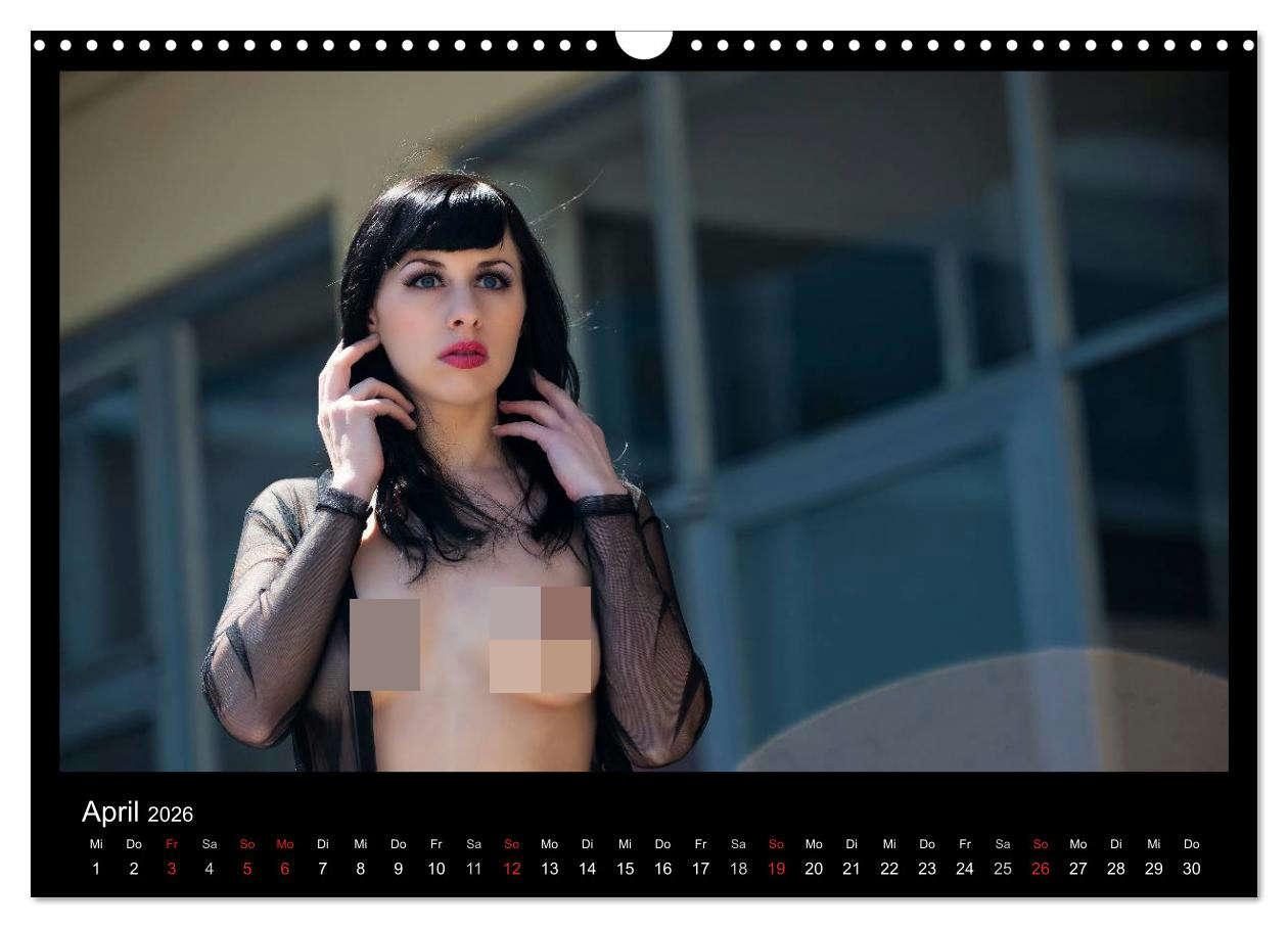 Beispielinhalt (Bild) Outdoor Aktkalender 2026 (Wandkalender 2026 DIN A3 quer), CALVENDO Monatskalender