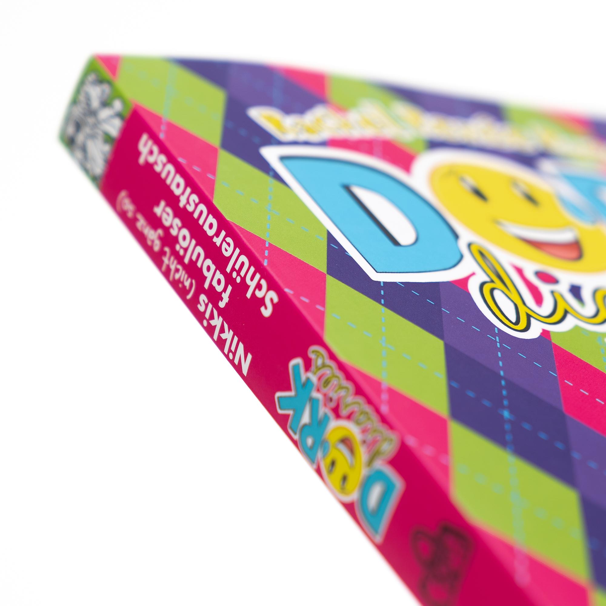 Beispielinhalt (Bild) DORK Diaries, Band 11: Nikkis (nicht ganz so) fabulöser Schüleraustausch