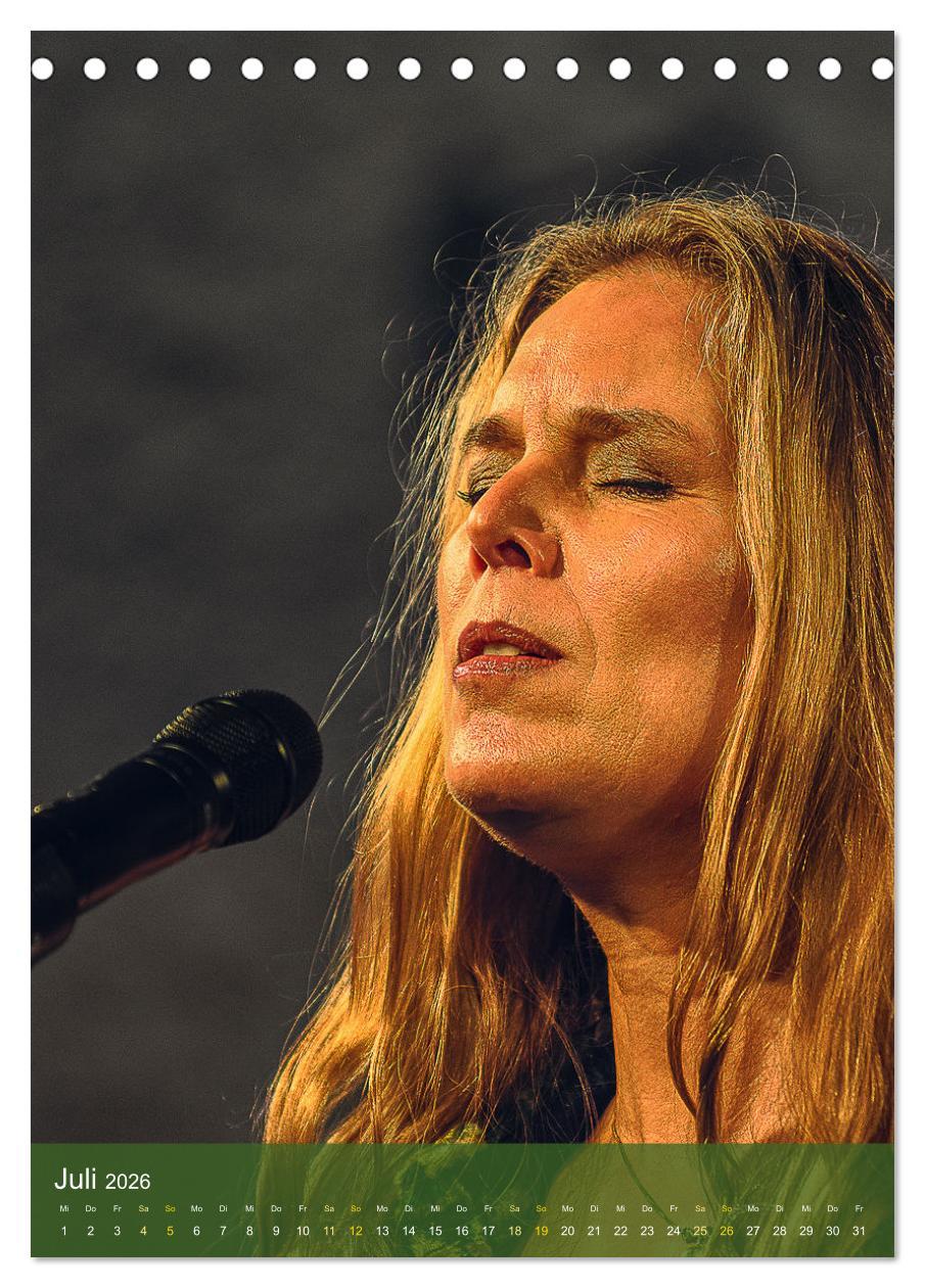 Beispielinhalt (Bild) Jazz and more in Weimar (Tischkalender 2026 DIN A5 hoch), CALVENDO Monatskalender