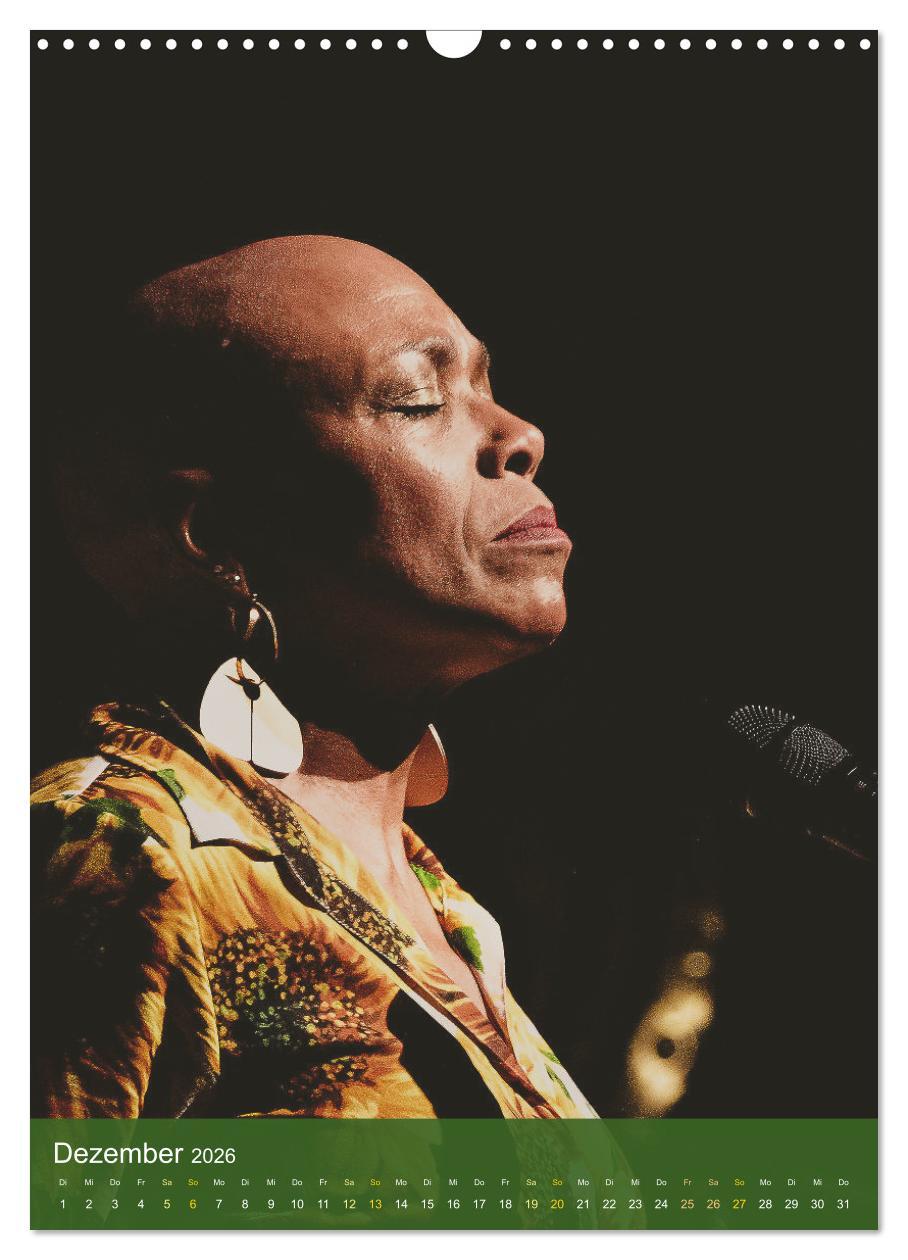 Beispielinhalt (Bild) Women singing and playing Jazz (Wandkalender 2026 DIN A3 hoch), CALVENDO Monatskalender