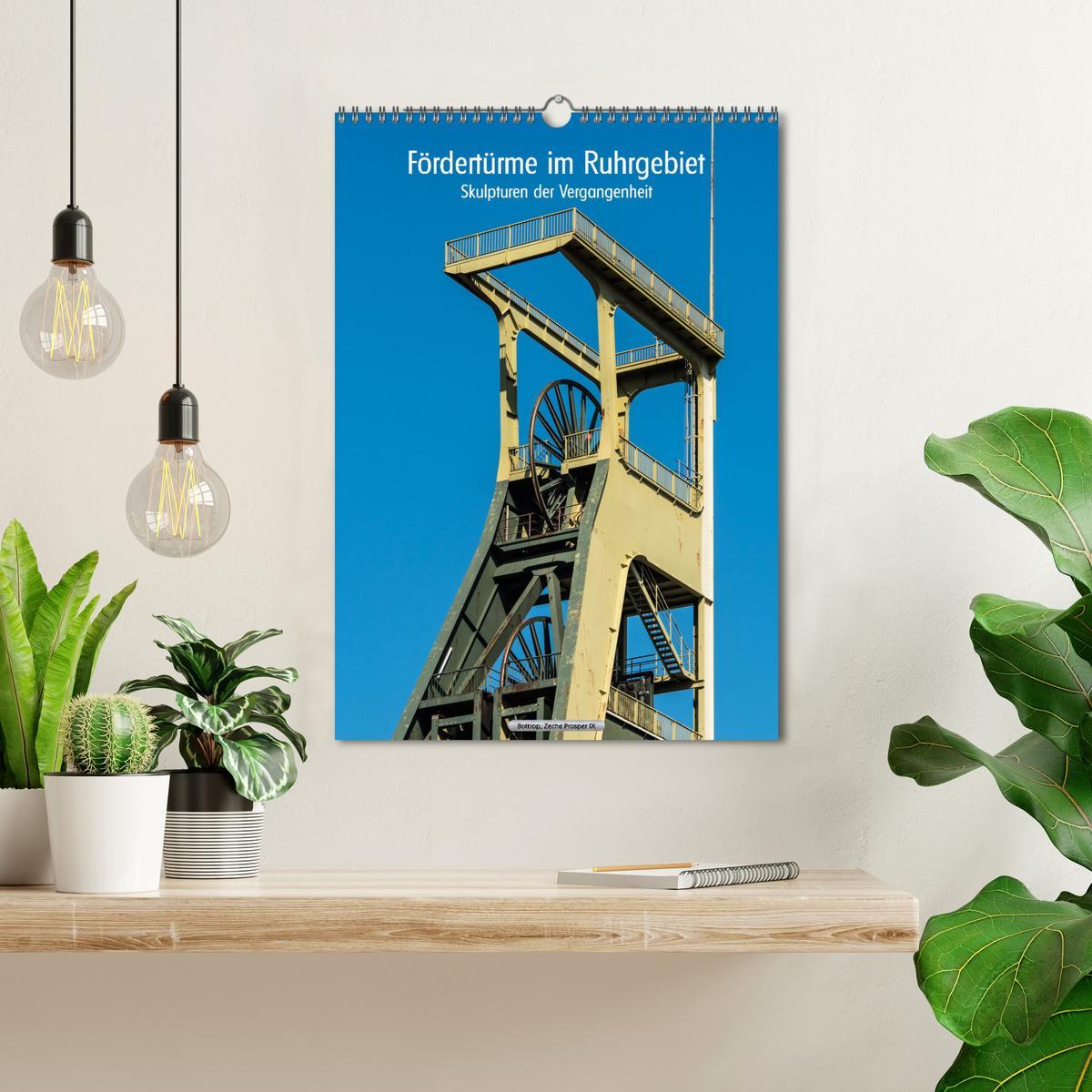 Beispielinhalt (Bild) Fördertürme im Ruhrgebiet - Skulpturen der Vergangenheit (Wandkalender 2026 DIN A3 hoch), CALVENDO Monatskalender