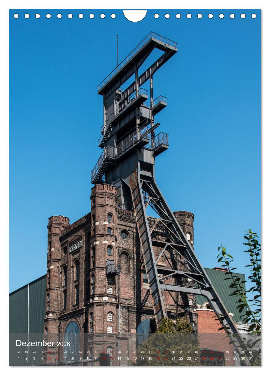 Beispielinhalt (Bild) Fördertürme im Ruhrgebiet - Skulpturen der Vergangenheit (Wandkalender 2026 DIN A4 hoch), CALVENDO Monatskalender
