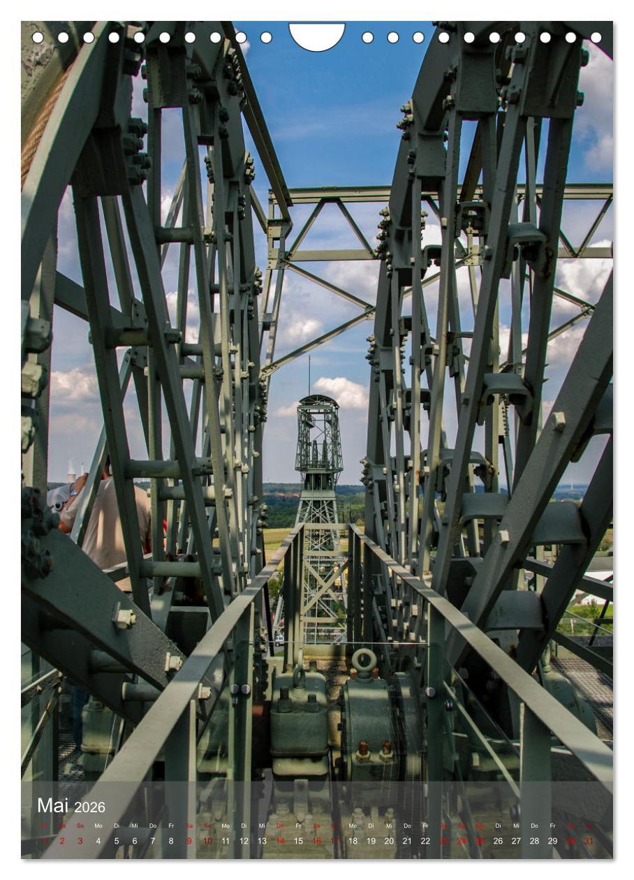 Beispielinhalt (Bild) Fördertürme im Ruhrgebiet - Skulpturen der Vergangenheit (Wandkalender 2026 DIN A4 hoch), CALVENDO Monatskalender
