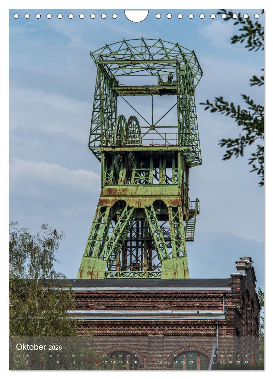 Beispielinhalt (Bild) Fördertürme im Ruhrgebiet - Skulpturen der Vergangenheit (Wandkalender 2026 DIN A4 hoch), CALVENDO Monatskalender