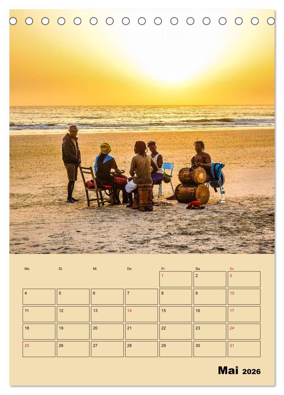Beispielinhalt (Bild) Lebendiges Westafrika - Mauretanien, Senegal, Guinea, Bissau (Tischkalender 2026 DIN A5 hoch), CALVENDO Monatskalender