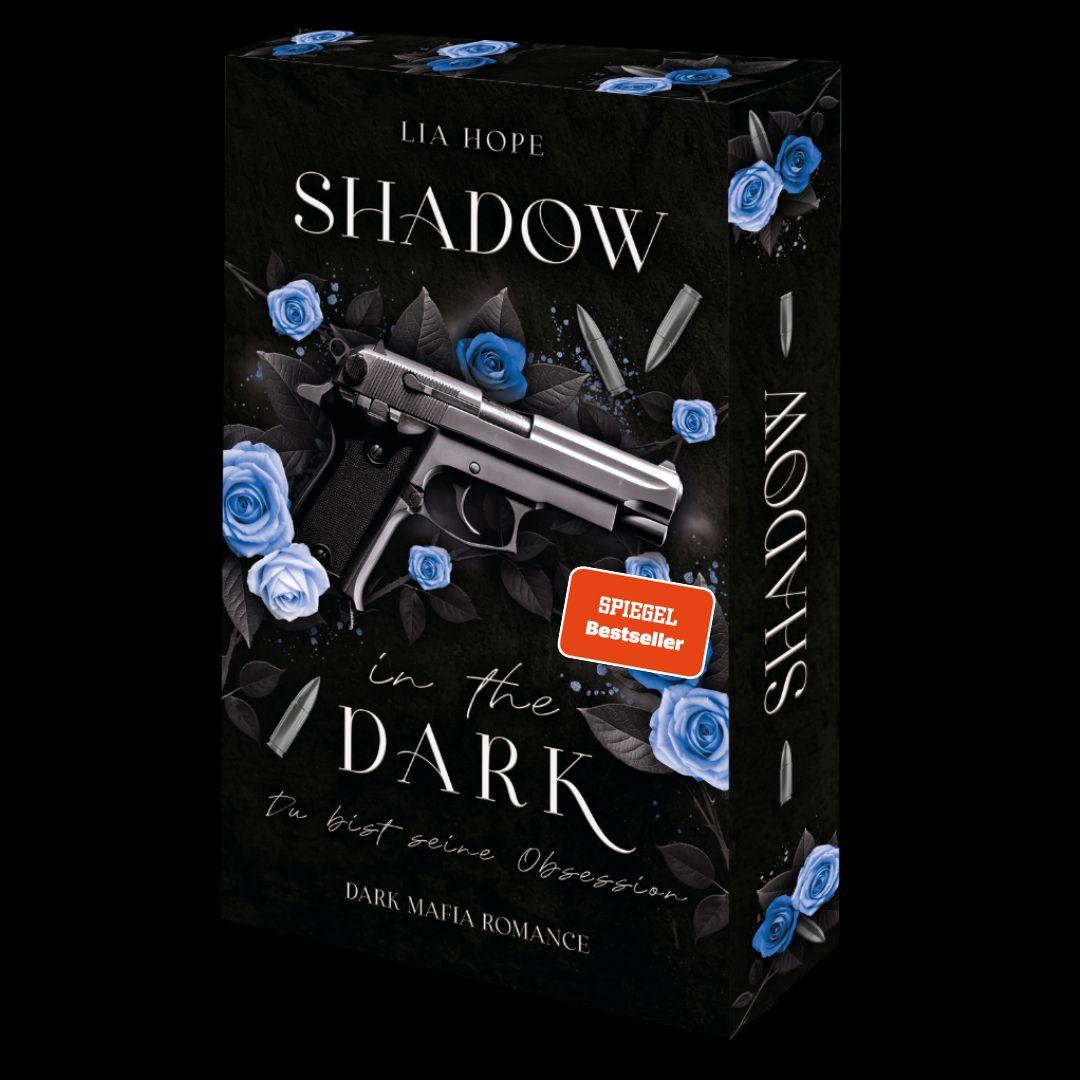 Vorderes Coverbild Shadow in the Dark - Du bist seine Obsession