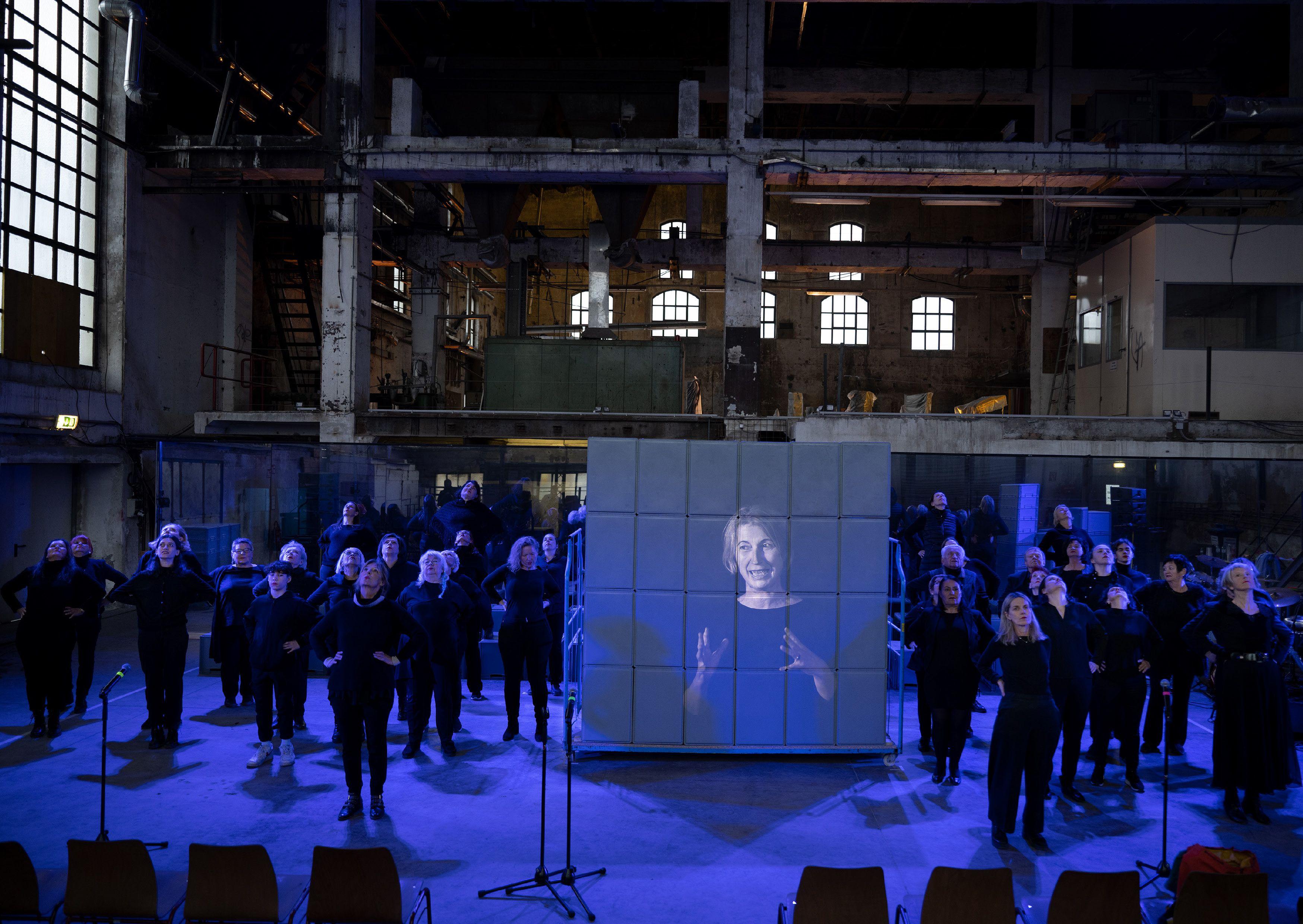 Beispielinhalt (Bild) AKT. 6 Behälter